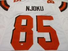 David Njoku of the Cleveland Browns signed autographed football jersey PAAS COA 674