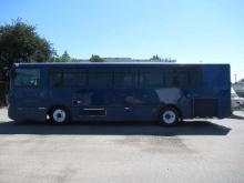 2010 CHAMPION BUS 33 PASSENGER BUS