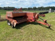 MASSEY FERGUSON 224 SQUARE HAY BALER