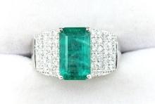 18K White Gold 2.50 Carat Emerald & Diamond Ring