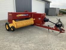 2015 New Holland 5070 Square Baler