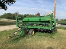 John Deere 1560 Grain Drill