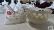 Lenox sleigh decoration and bowl