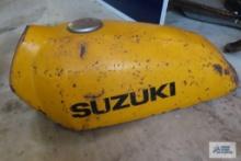 Suzuki gas tank