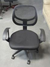 W Appliance Co "Comfty" Adjustable Desk Chair with Arms on Wheels