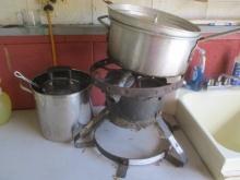 Fish Fryer, Baskets and Stock Pots