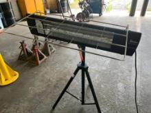 DR Heater Model DR-368 1500W infrared heater with tripod stand