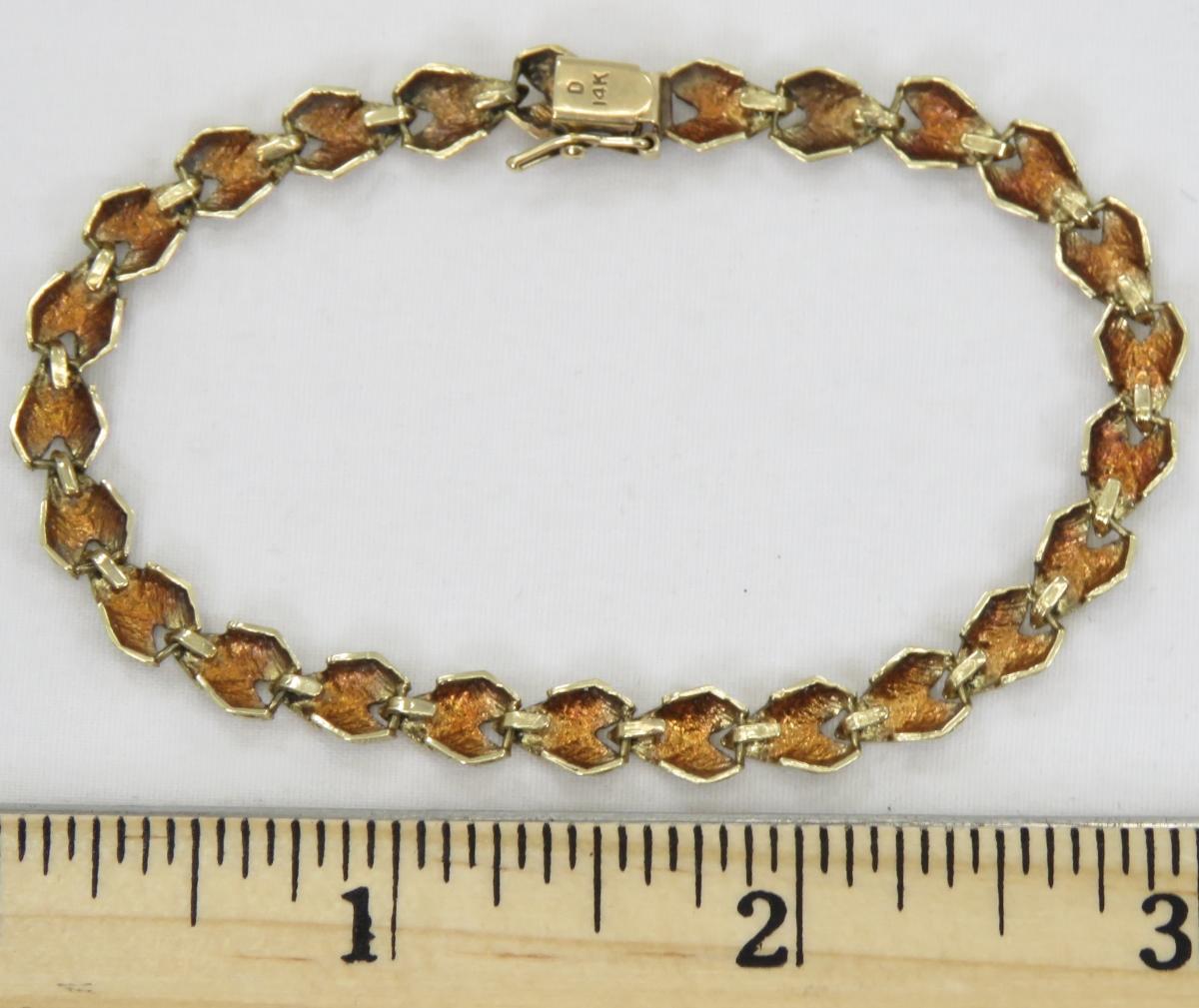 14kt Yellow Gold Textured Link Bracelet