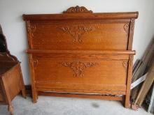 Gorgeous Victorian Era Replica Roll Top Panel Queen Size Quarter Sawn Tiger Oak Bed Ornately
