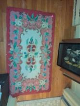 (MBR) MULTI-COLORED AREA RUG, APPROXIMATE DIMENSIONS - 2' X 3'9", APPEARS TO BE USED, APPEARS TO BE