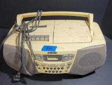 Vintage AM/FM Cassette CD Player $5 STS