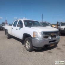 2013 CHEVROLET SILVERADO 2500, 6.6L DURAMAX, 4X4, CREW CAB, LONG BED. UNKNOWN MECHANICAL PROBLEMS. D