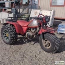 ATV, 1984 HONDA ATC 200 BIG RED, 200CC, SEMI AUTO TRANSMISSION. NO BRAKES