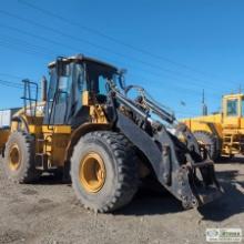LOADER, 2006 CATERPILLAR IT62H, EROPS, ATTACHMENT QUICK CONNECT, WITH BUCKET AND FORKS. OWNER STATES