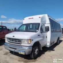 SHUTTLE BUS, 1999 FORD E-450, 7.3L POWERSTROKE DIESEL ENGINE, AUTOMATIC TRANSMISSION, METROTRANS BOD