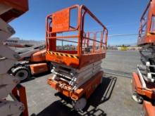 2015 SNORKEL S4732E SCISSOR LIFT SN:S4732E-04-000123 electric powered, equipped with 32ft. Platform