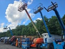 JLG 400S BOOM LIFT DIESEL SN:110487...4x4, powered by diesel engine, equipped with 45ft. platform