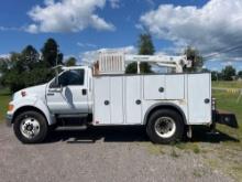 2006 FORD F750 SERVICE TRUCK VN:286233 powered by Cat C7 diesel engine, equipped with 7 speed