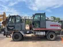 GRADALL XL3100 RUBBER TIRED EXCAVATOR SN:315319 powered by diesel engine, equipped with Cab,
