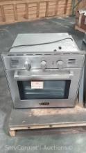 Lot on Pallet of Verona VEBIG24NSS 24" Gas Built-in Wall Oven