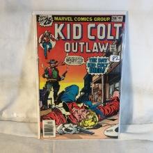 Collector Vintage Marvel Comics Kid Colt Outlaw Comic Book No.208