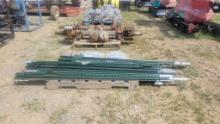 GREEN UNUSED 6' T POSTS (APPROX 20) X 1.33LBS PER FT AND 2000 T POST CLIPS