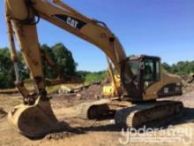 2005 CAT 320CL