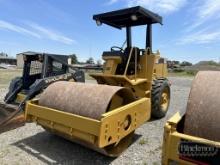 CATERPILLAR CS-433C SMOOTH DRUM ROLLER, 2,913+ hrs,  VIBRATORY, ONE-OWNER M