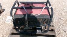 PORTABLE GENERATOR,  GAS, UNKNOWN RUNNING CONDITION, AS IS WHERE IS