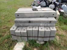 PALLET OF CONCRETE BLOCKS