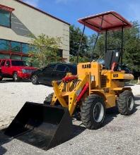 2024 FLAND FL45 WHEEL LOADER, GAS POWERED, BUCKET APPROX 40in W, 13HP, RUNS & OPERATES...