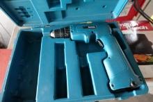 MAKITA BATTERY DRILL