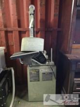 Central Machinery 6? Belt and 9? Disc Sander