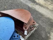 (970)18" EXCAVATOR BUCKET