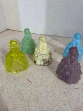 5 vintage Boyd art glass Amish couple and Louise Southern Bell dolls