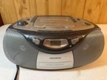 Magnavox Portable FM/AM CD Boom Box / Cassette Player