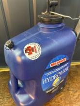 Reliance Hydroller 8 Gal / 30 Litre Wheeled Water Container