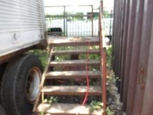 Trailer Landing with Steps Contact Auctioneer before pickup