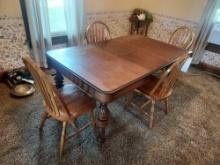 Dining Table w/ 4 oak Chairs