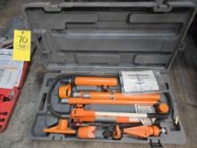 Central Hydraulics 10 Ton Portable Puller