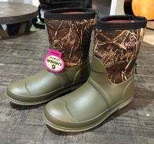 Women's New Magellan Outdoors Boots